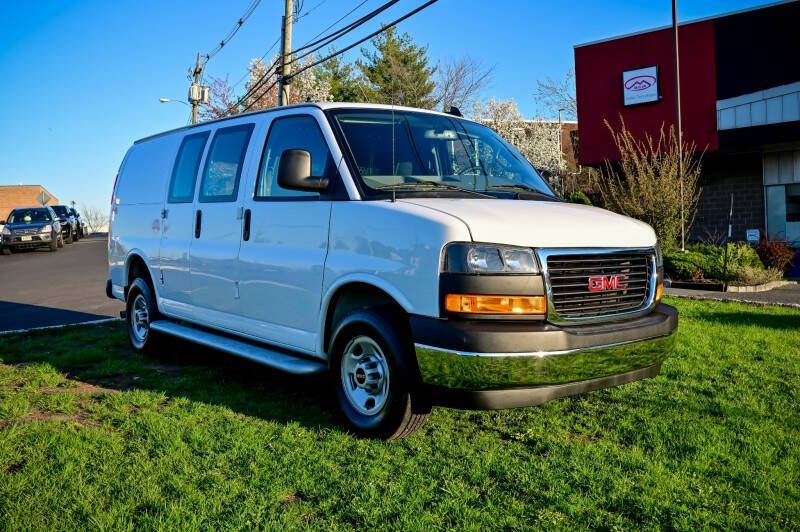 2024 GMC Savana 2500