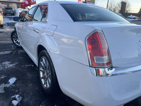 2011 Chrysler 300 Limited
