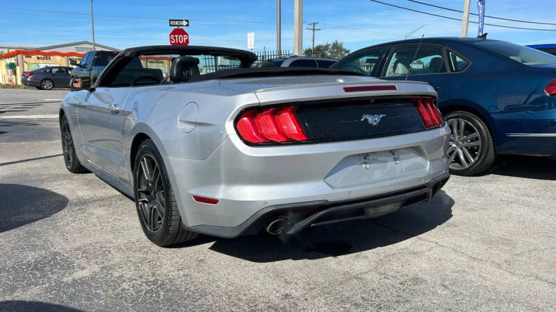 2018 Ford Mustang