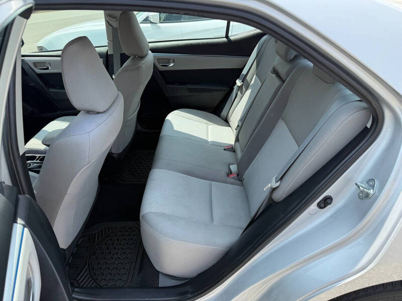 2015 Toyota Corolla LE