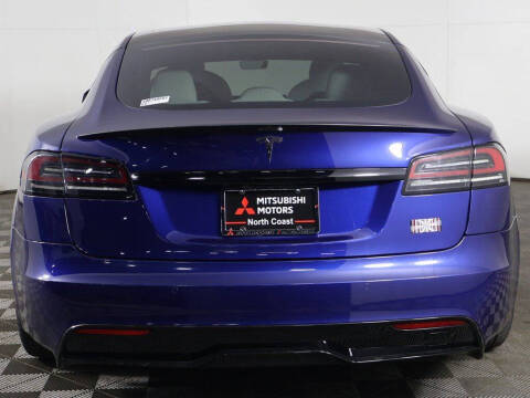 2023 Tesla Model S Plaid