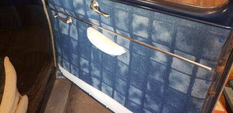 1948 Ford Super Deluxe