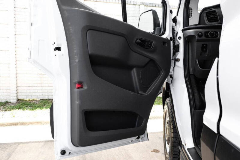 2022 Ford Transit