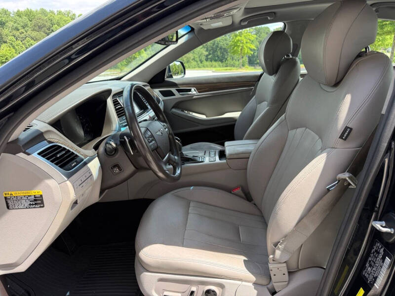 2017 Genesis G80