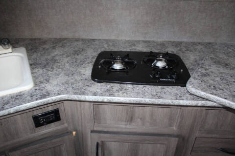 2017 Pacific Coachworks Econ 18RBS