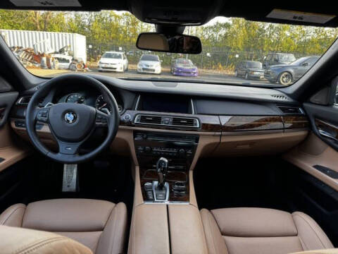 2015 BMW 7 Series