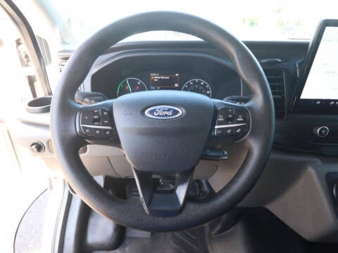 2023 Ford E-Transit