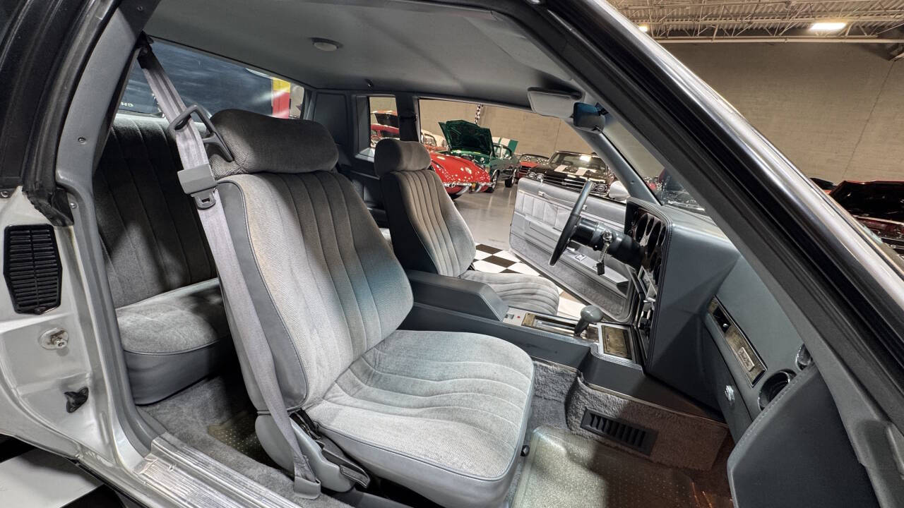 1986 Pontiac Grand Prix 4