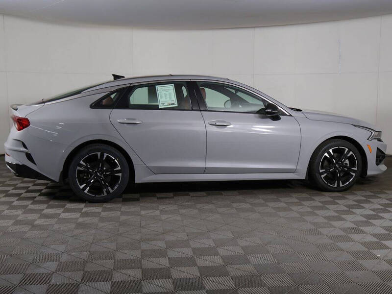 2023 Kia K5