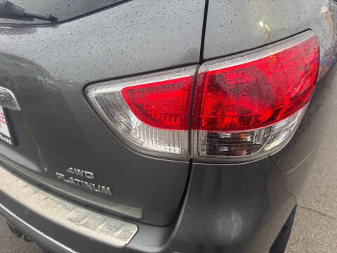 2015 Nissan Pathfinder