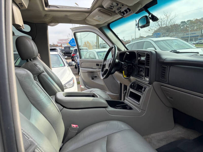 2004 Chevrolet Suburban 1500