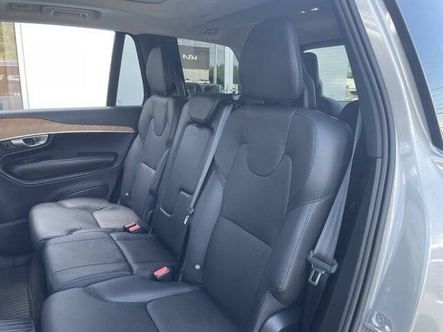 2024 Volvo XC90 Recharge T8 Plus Bright Theme 7P