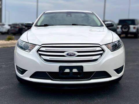 2016 Ford Taurus Limited