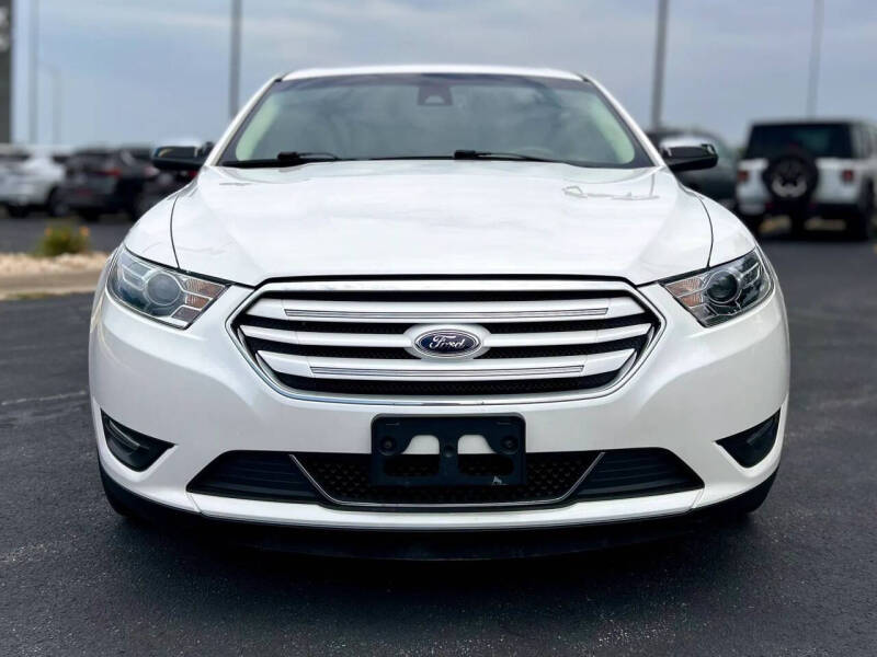2016 Ford Taurus Limited