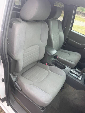 2006 Nissan Frontier XE