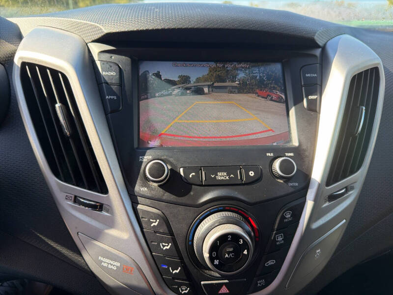 2017 Hyundai Veloster