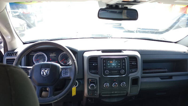2016 RAM 1500 Express