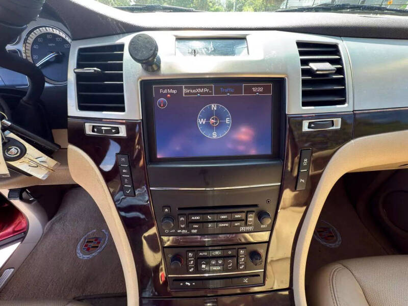 2012 Cadillac Escalade Premium