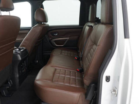 2021 Nissan Titan Platinum Reserve