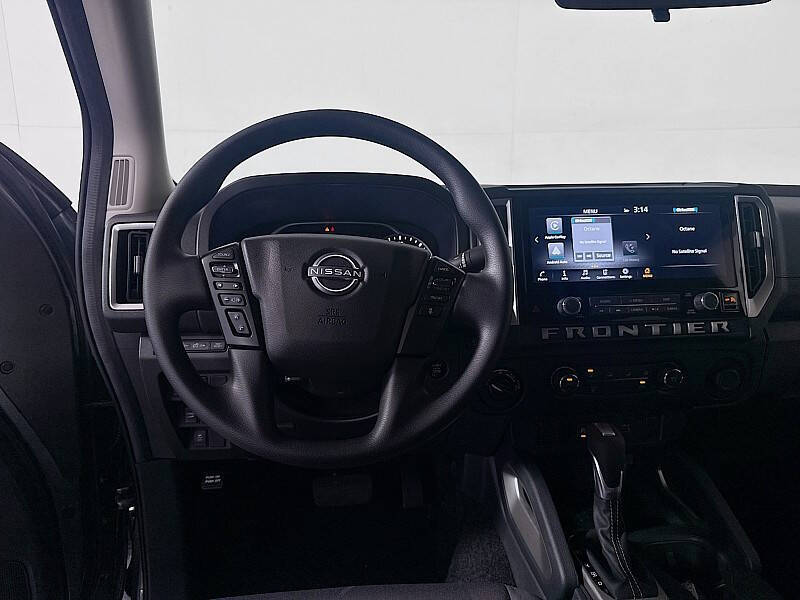 2026 Nissan Frontier