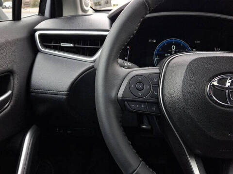 2024 Toyota Corolla Cross XLE