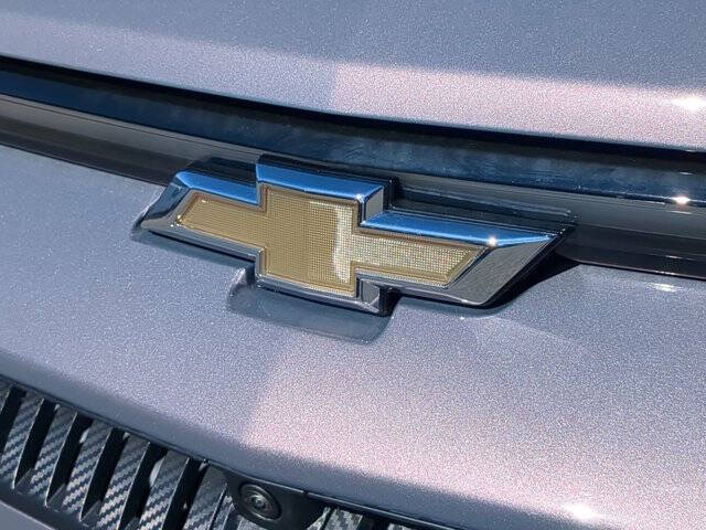 2026 Chevrolet Equinox EV LT 2