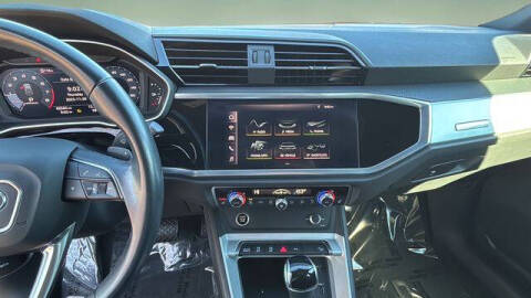 2021 Audi Q3 quattro S line Premium 45 TFSI