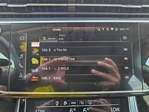 2022 Audi Q8 quattro Premium Plus 55 TFSI