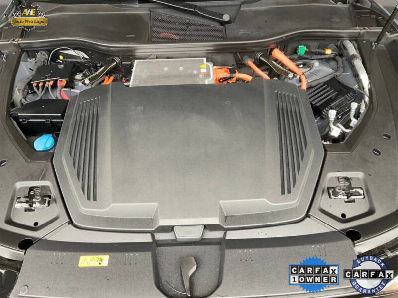 2024 Audi Q8 Sportback e-tron quattro Premium Plus S line