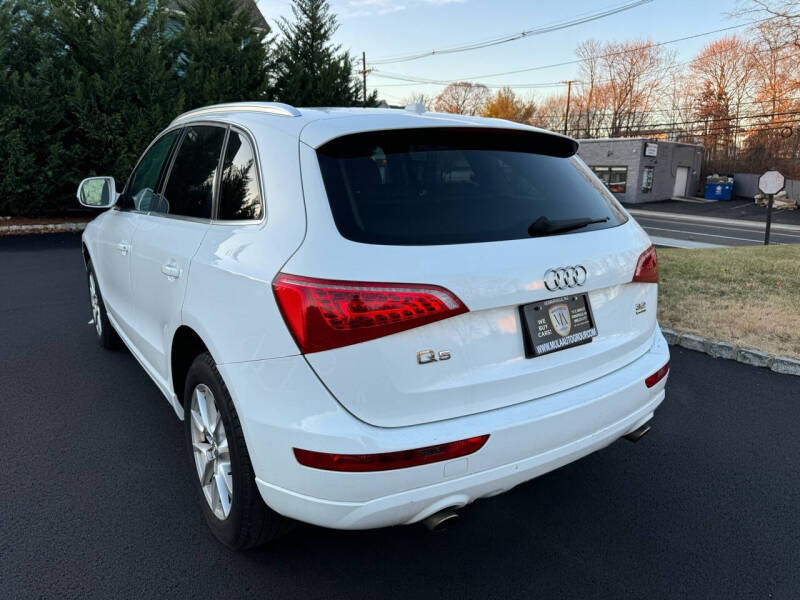 2010 Audi Q5 Premium photo 10