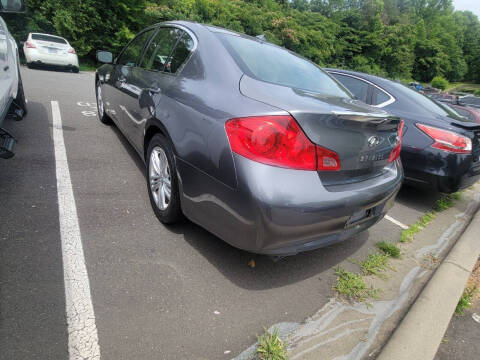 2011 Infiniti G25 Sedan Journey