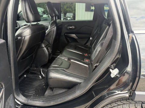 2019 Jeep Cherokee Latitude Plus