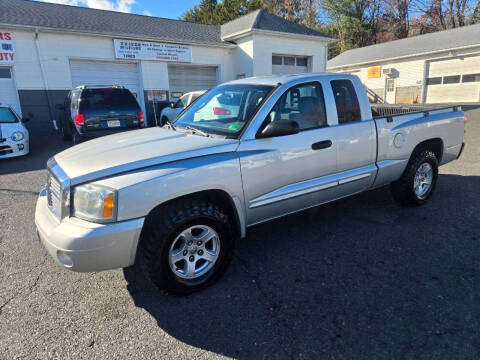 2005 Dodge Dakota Laramie