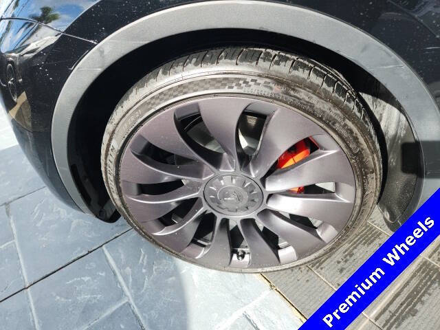 2023 Tesla Model Y Performance