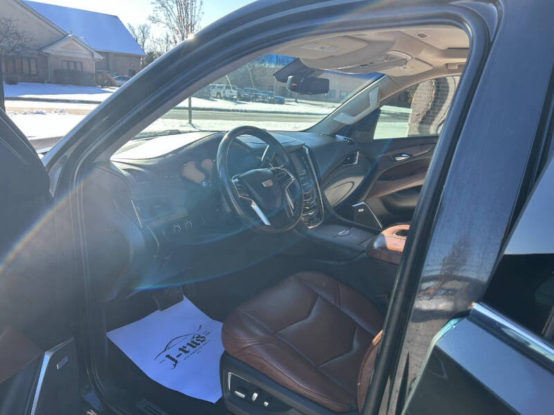 2019 Cadillac Escalade ESV Premium Luxury