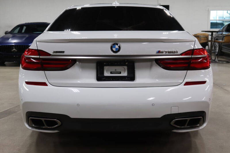 2018 BMW 7 Series M760i xDrive