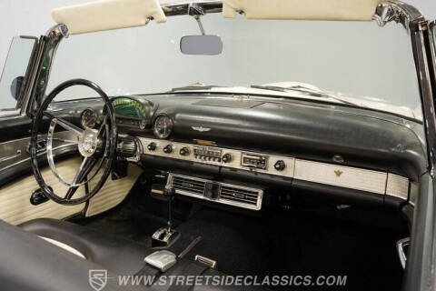 1956 Ford Thunderbird
