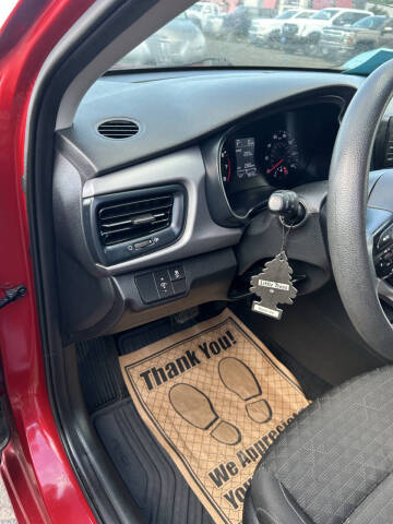 2018 Kia Rio 5-Door S