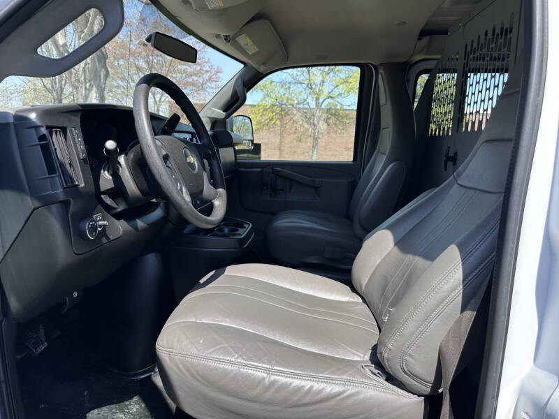 2016 Chevrolet Express 2500