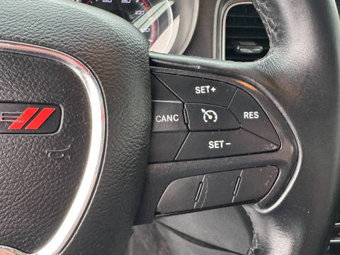 2015 Dodge Charger SE