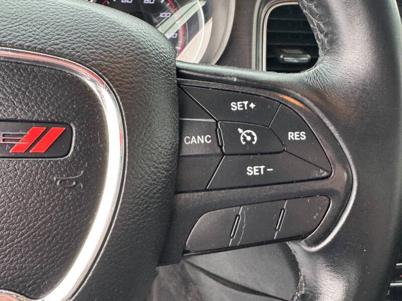 2015 Dodge Charger SE