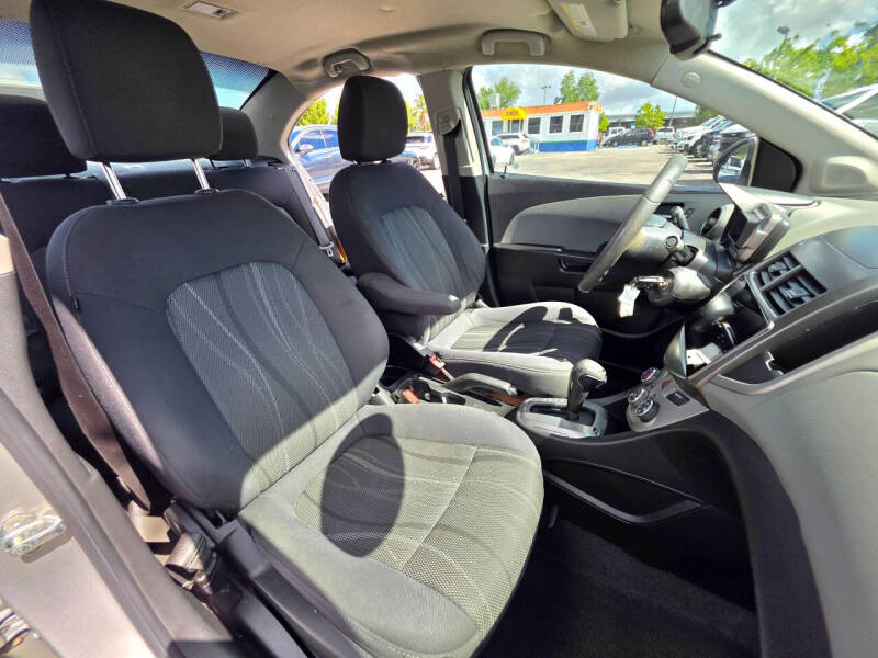 2014 Chevrolet Sonic LT Auto