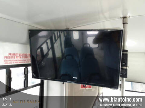 2009 Ford E-Series E-450 SD