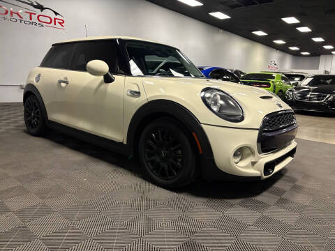 2019 MINI Hardtop 2 Door for sale at Boktor Motors - Las Vegas in Las Vegas NV