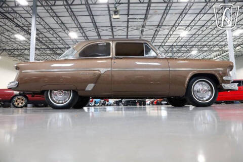 1954 Ford Crestline