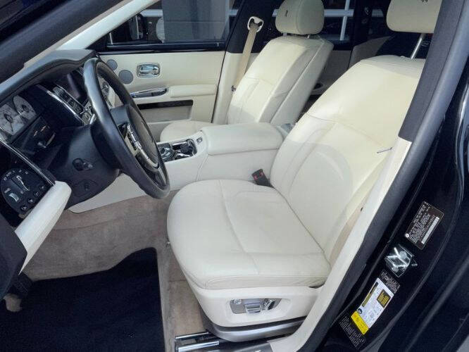 2010 Rolls-Royce Ghost