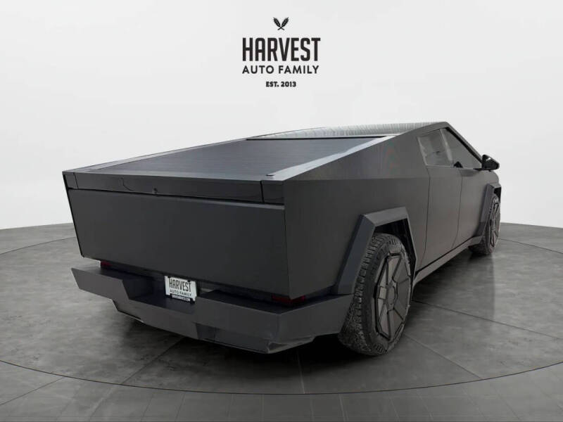 2024 Tesla Cybertruck