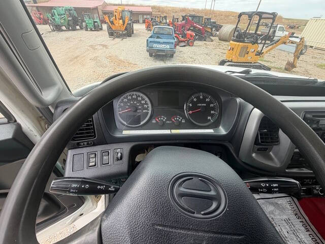 2016 Hino 338