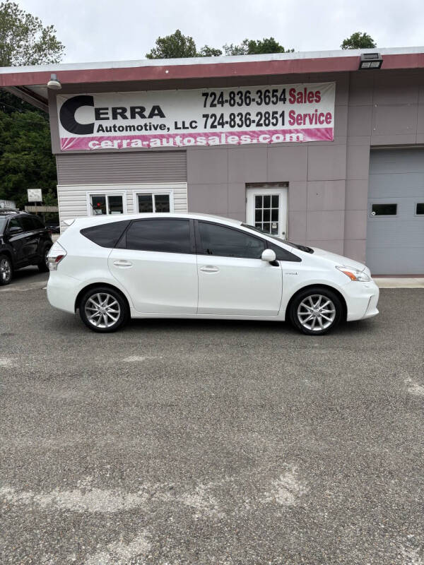 2012 Toyota Prius v Five