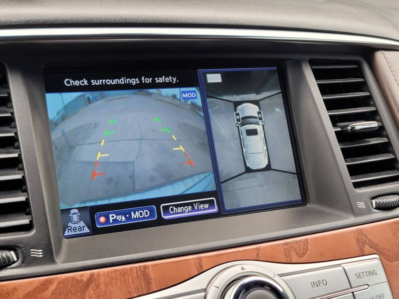 2017 Infiniti QX80 Limited